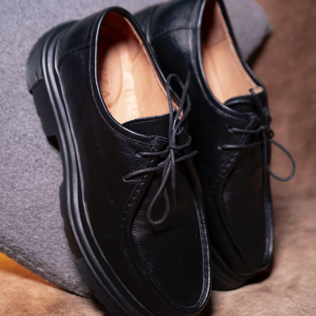 G03 Chaussure en cuir