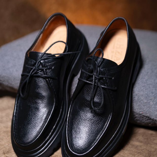 G03 Chaussure en cuir