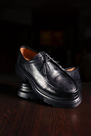 G03 Chaussure en cuir